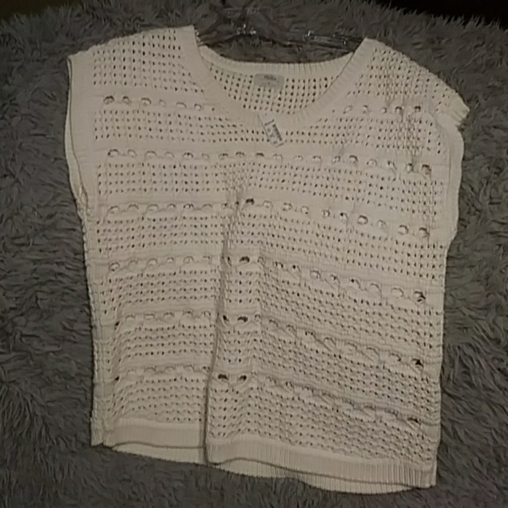 Sleevless knit sweater )